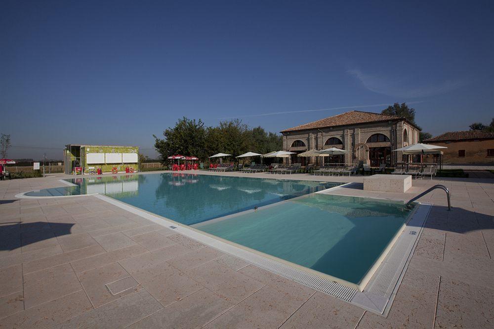 Locanda Corte Arcangeli Ferrara Exteriör bild