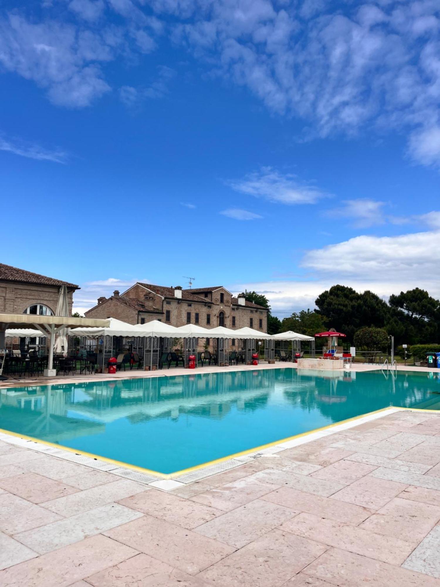 Locanda Corte Arcangeli Ferrara Exteriör bild