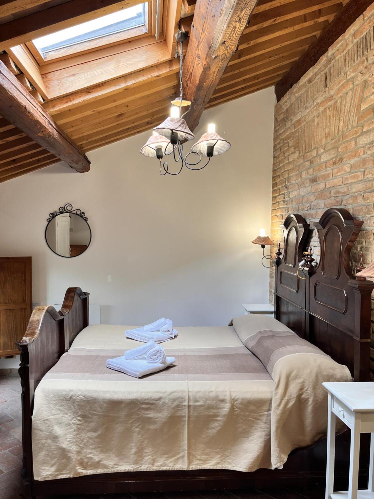 Locanda Corte Arcangeli Ferrara Exteriör bild