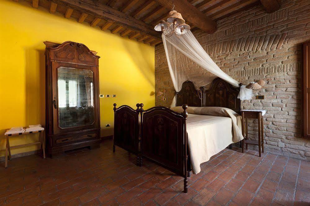 Locanda Corte Arcangeli Ferrara Exteriör bild